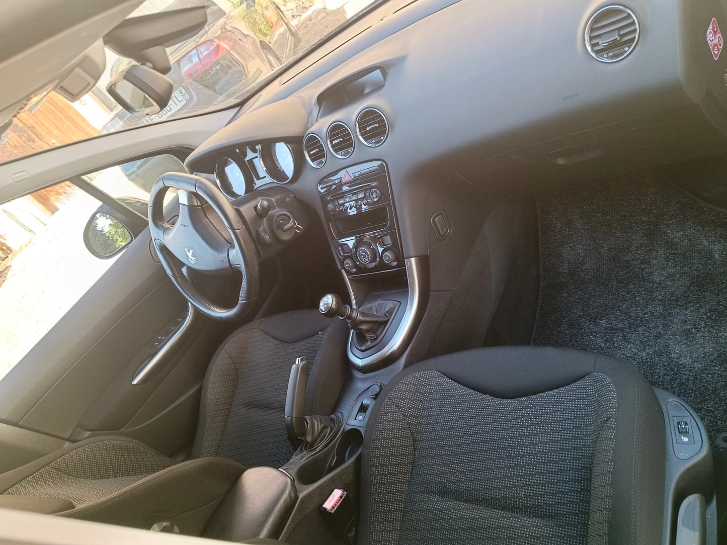 308 1.6 THP 156cv édition féline - 2011