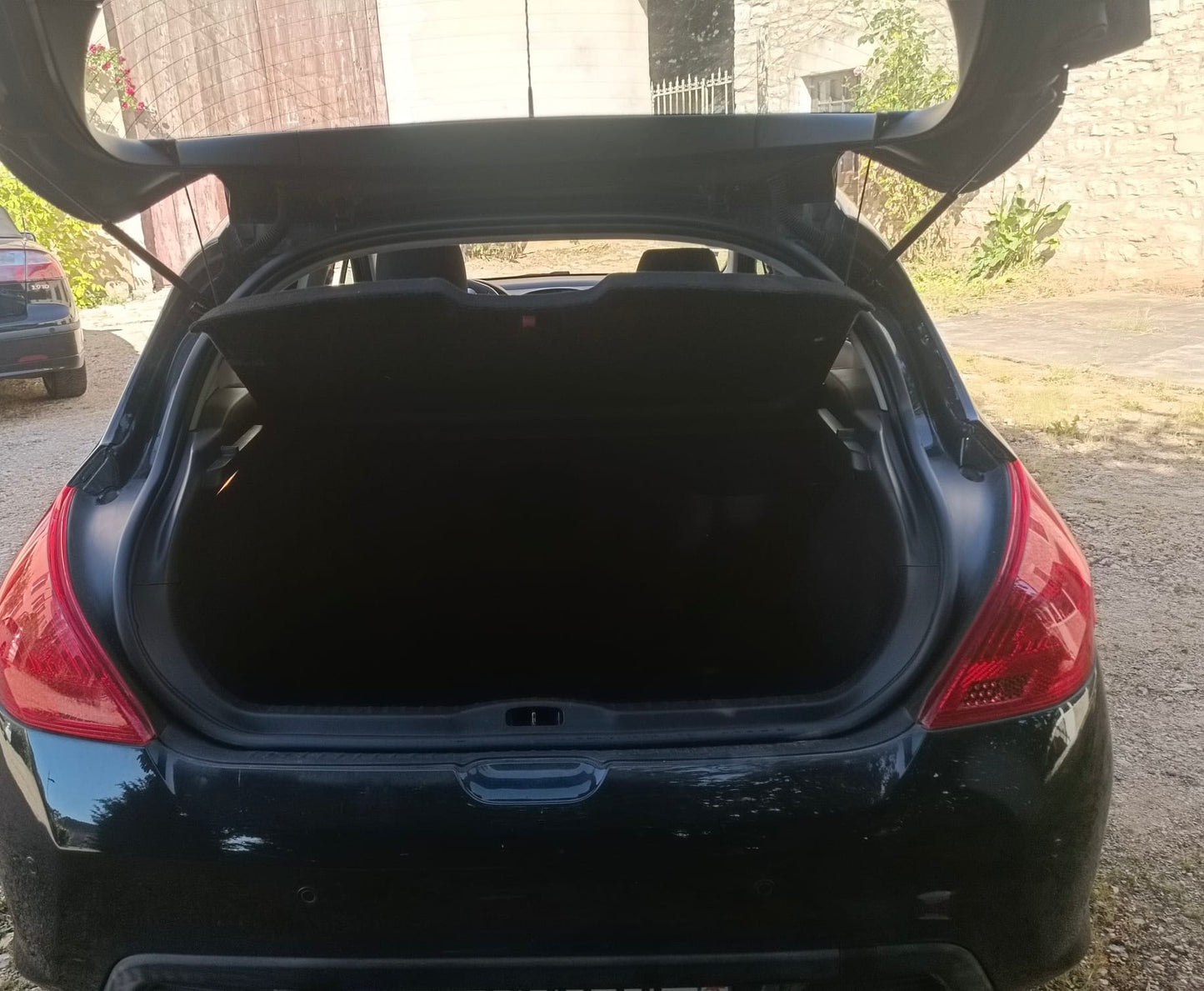 308 1.6 THP 156cv édition féline - 2011