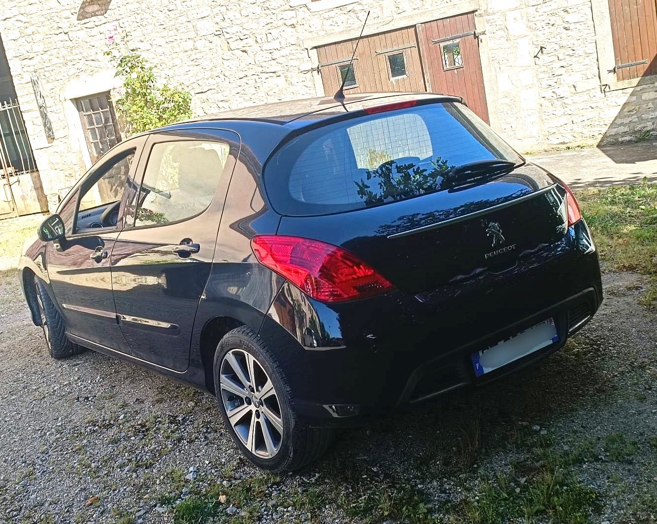 308 1.6 THP 156cv édition féline - 2011